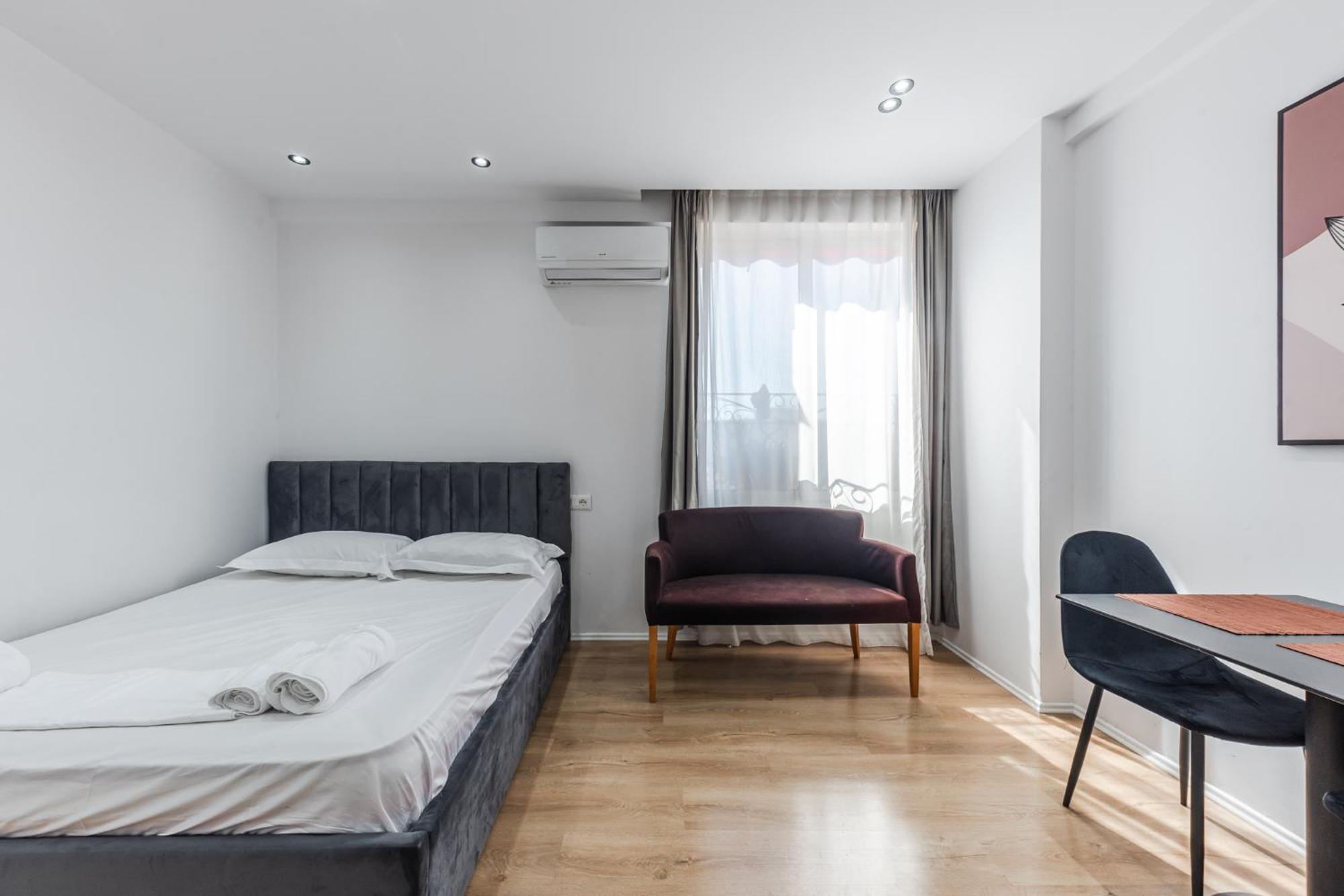 Atelier Apartments By Kondo Stays Tirana Exterior photo